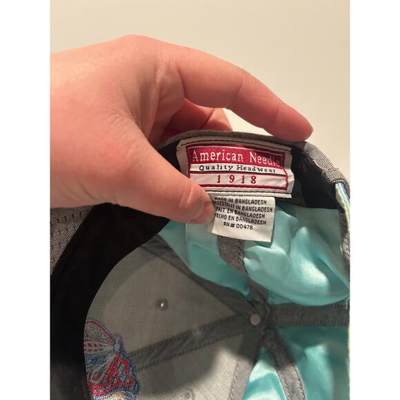 Chicago Blackhawks Hat Cap Strap Back Gray NHL Hockey American Needle Mens - Picture 4 of 7